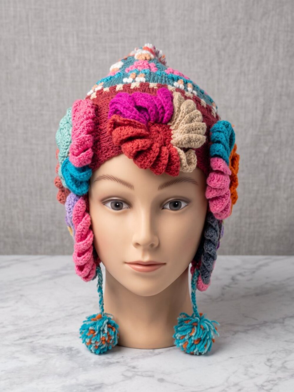 Traditional Andean Wool Chullo Hat with Floral Design – Winter Warmth